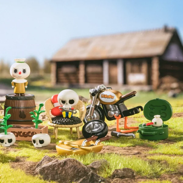 Caja sorpresa de 9 piezas de Labubu The Monsters: El hogar de los elfos 11