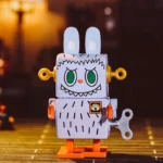 Caja sorpresa de la serie de juguetes LOS MONSTRUOS 12