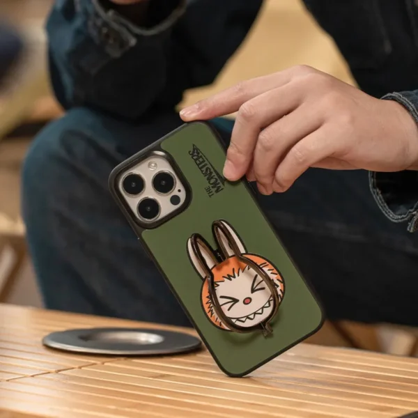 Funda para iPhone Labubu La Casa de los Elfos Monstruosos 2