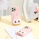 Funda rosa para iPhone LOS MONSTRUOS 1