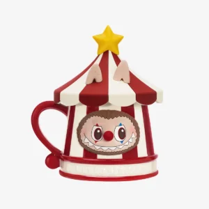 Taza Labubu de la serie “Por qué tan serio”