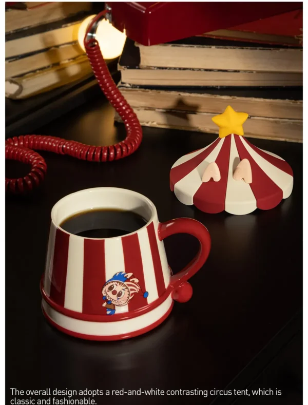 Taza Labubu de la serie “Por qué tan serio” 6